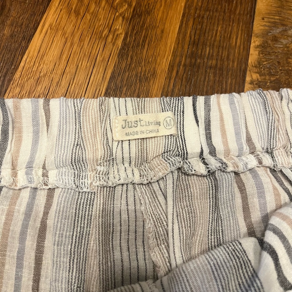 Just Living linen-blend pants size medium - Picture 5 of 6